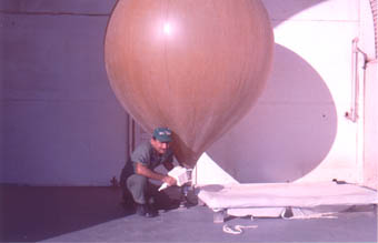 image of balloon filling
